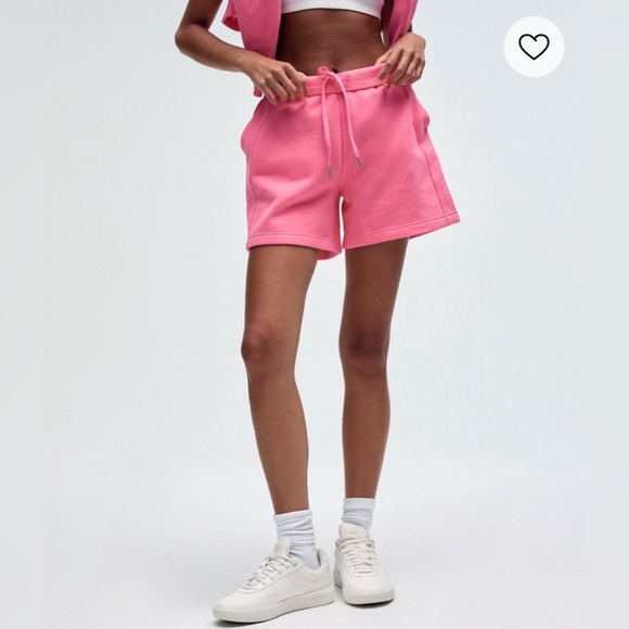 Lululemon Scuba HR Short 5” -Sz14 Sukara Pink - Picture 3 of 6